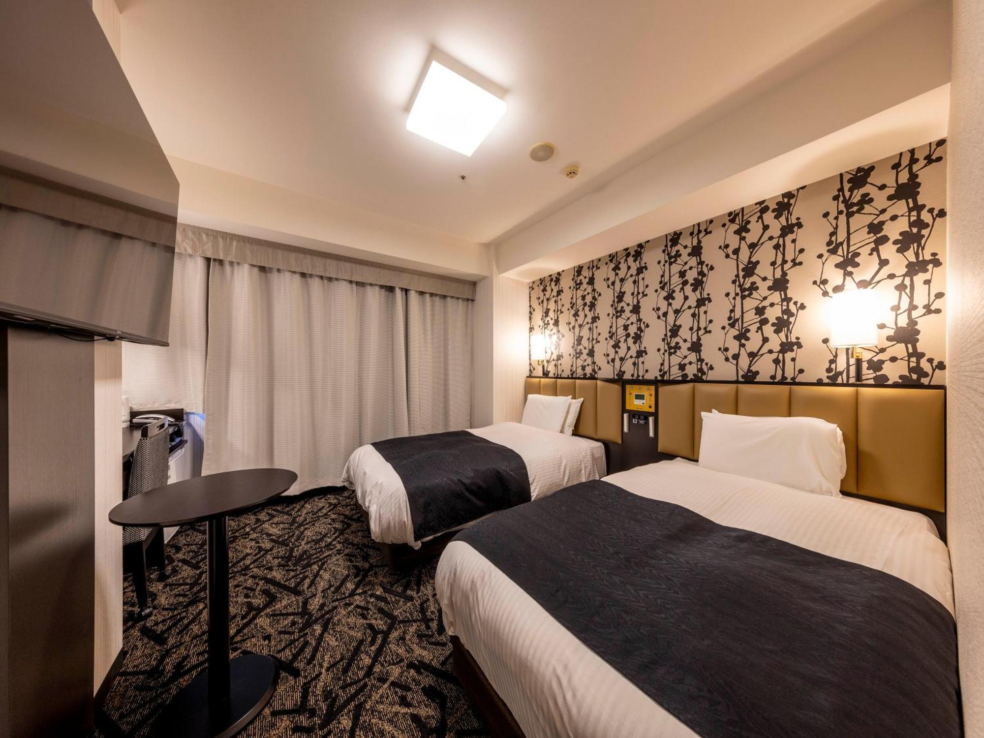 APA Hotel Kanazawa Chuo Eksteriør billede